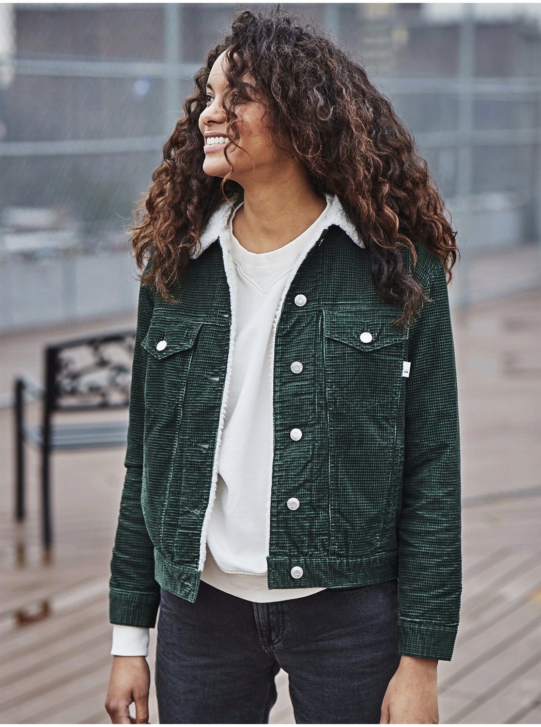 Quiksilver Womens Corduroy Trucker Jacket 192504392313 Quiksilver