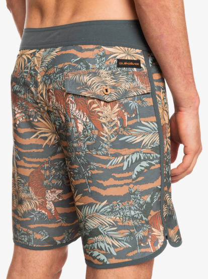 Quiksilver best sale scallop boardshorts