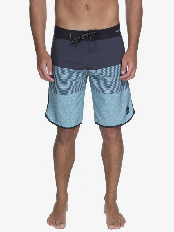 quiksilver, Bermuda Boardshort Highline Tijuana Scallop 20" Quiksilver, TRUE BLAK / BALTIC BLUE (blk) 0 Bermuda Boardshort Highline Tijuana Scallop 20" Quiksilver Preto BR60012540 Quiksilver