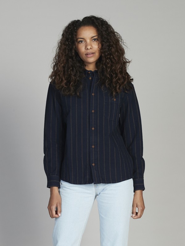 quiksilver, Quiksilver Womens Long Sleeve Overshirt, SKY CAPTAIN PIN STRIPE (kye3) 0 Quiksilver Womens Long Sleeve Overshirt Black EQWWT03010 Quiksilver