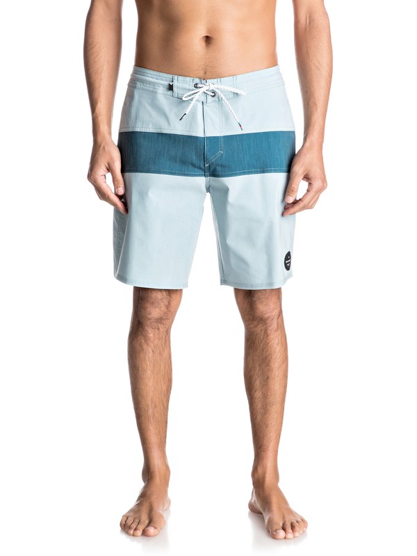 PANEL BLOCKED BEACHSHORT 19 EQYBS03694 0 Shorts de Playa Panel Blocked de 19" EQYBS03694 Quiksilver