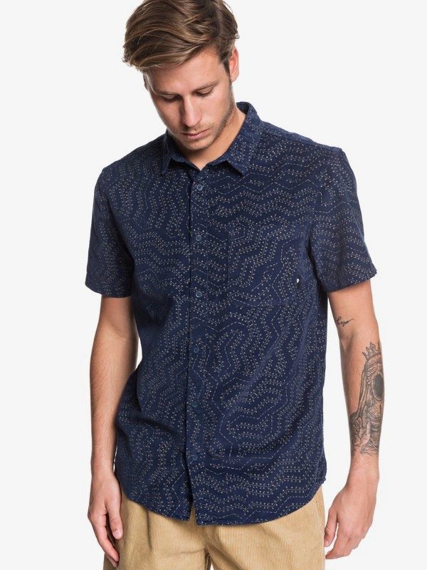 quiksilver, Botanic Bats Short Sleeve Shirt, SKY CAPTAIN BOTANIC BATS (kye6) 0 Botanic Bats Short Sleeve Shirt Black EQYWT03870 Quiksilver