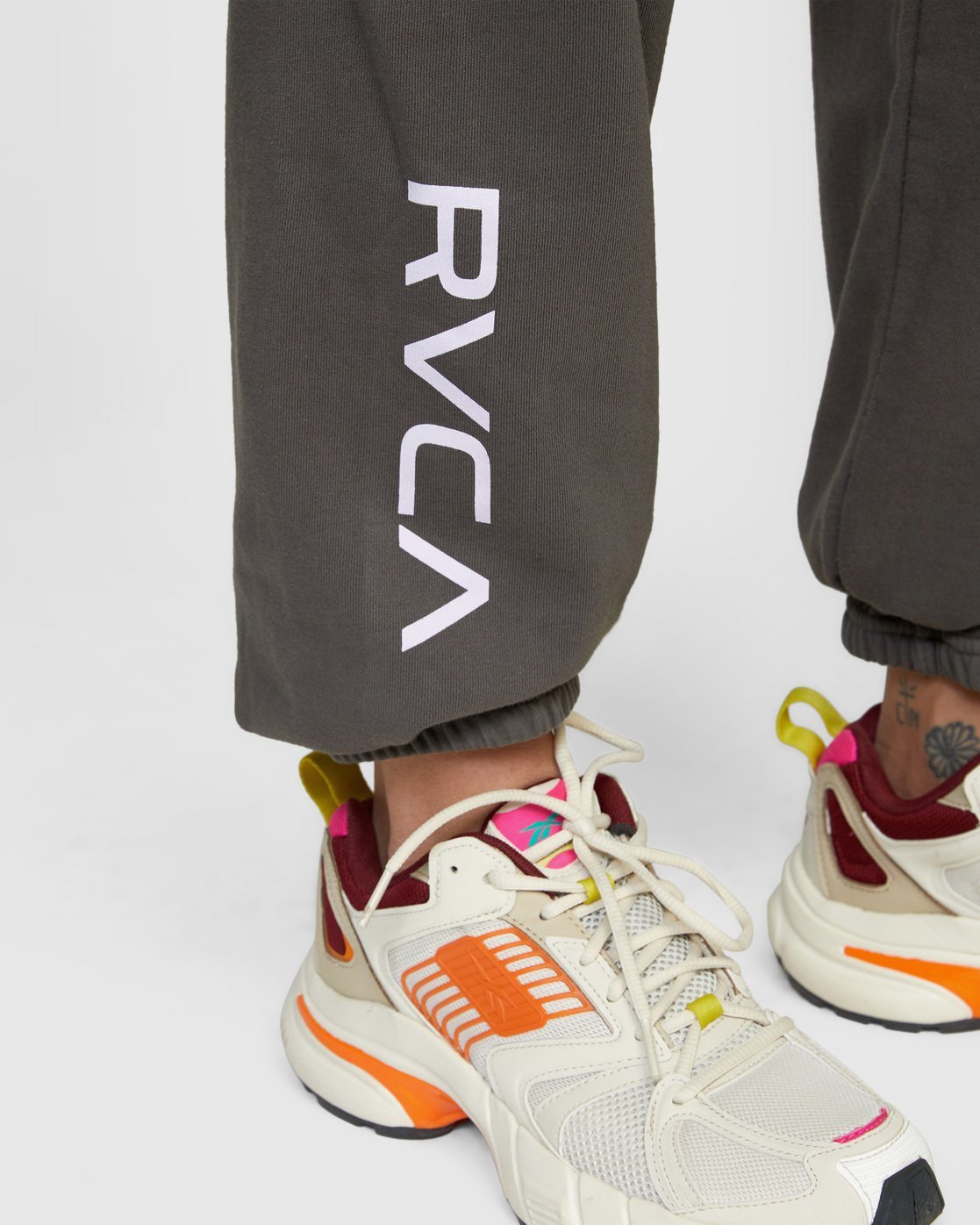 rvca sport tech sweatpant