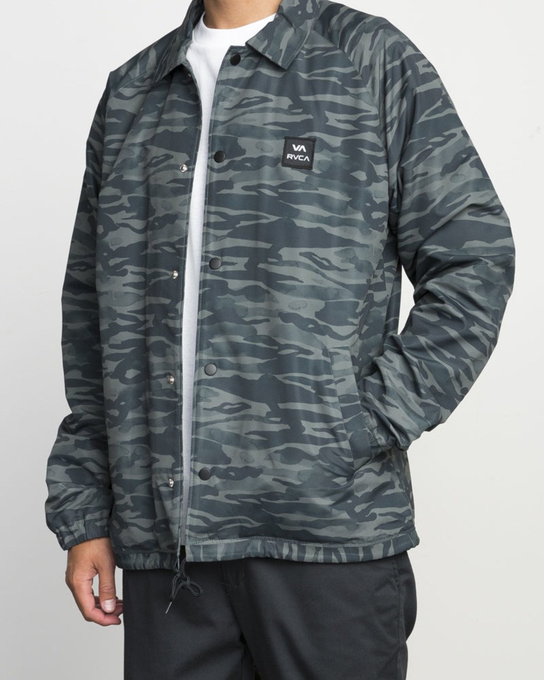 2 VA ALL THE WAY COACH JACKET  F1JKGBRVF7 RVCA