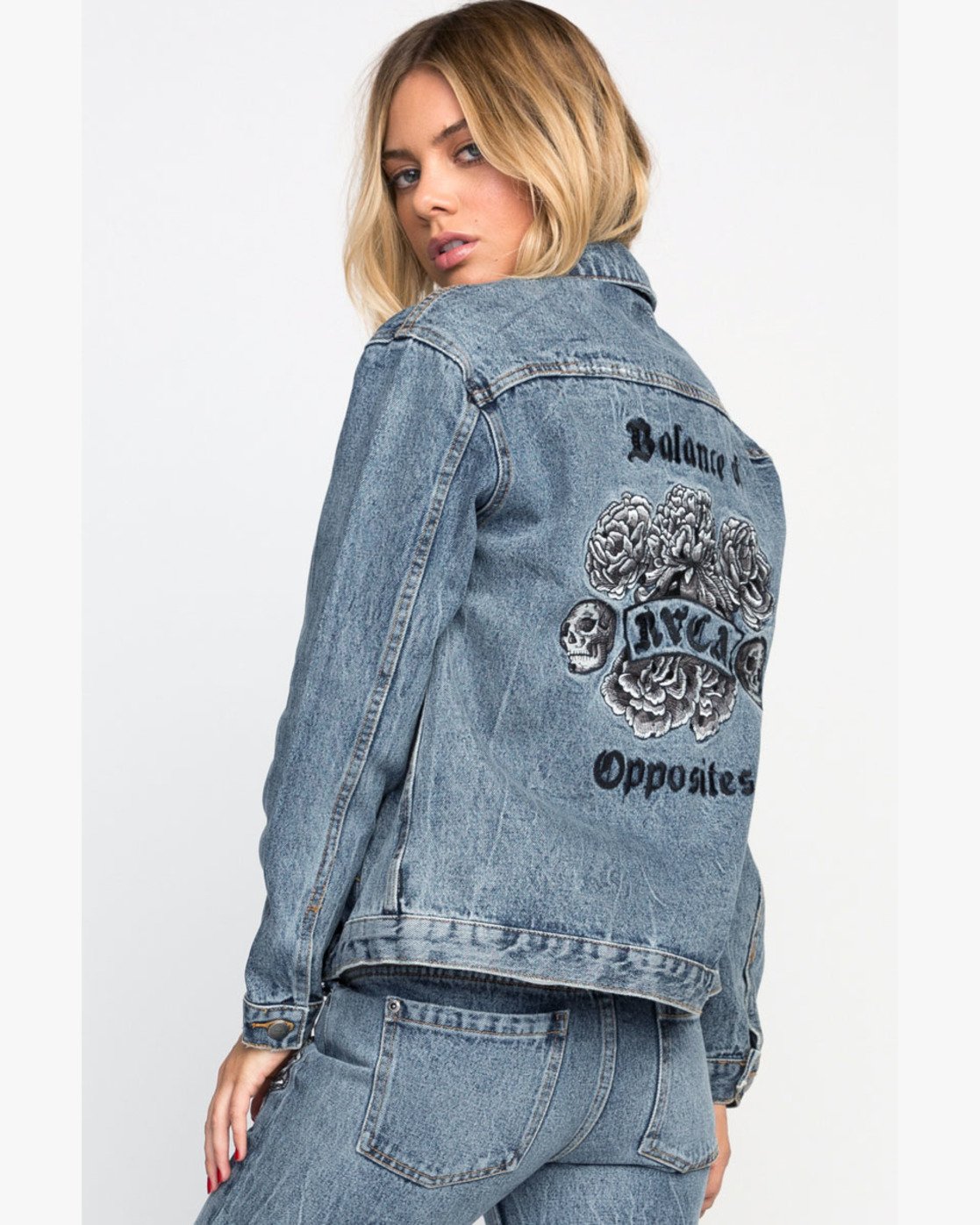 0 BENJ  F3JKGARVF7 RVCA