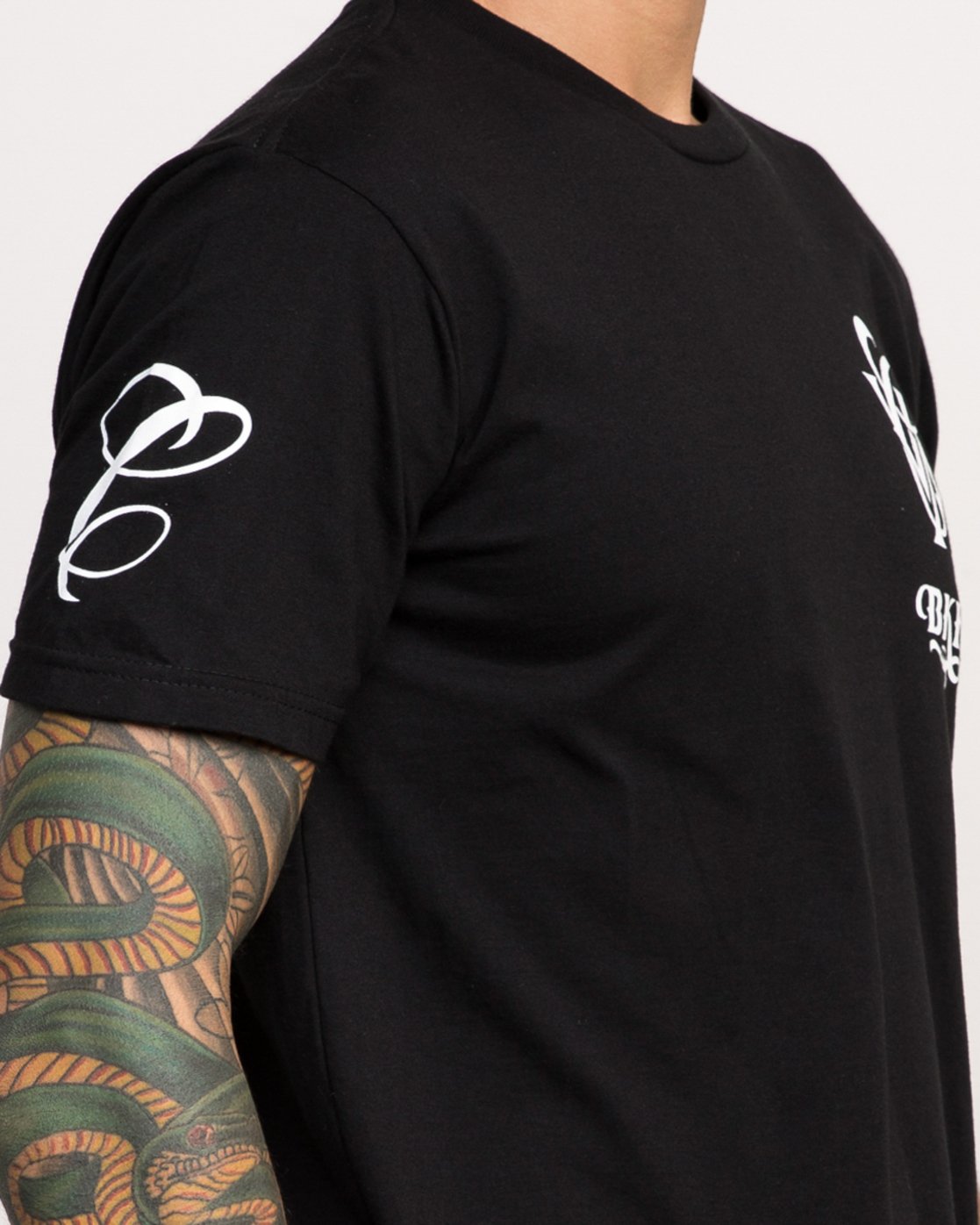 4 MISTER CARTOON FIGHT TEE  F4SSMARVF7 RVCA