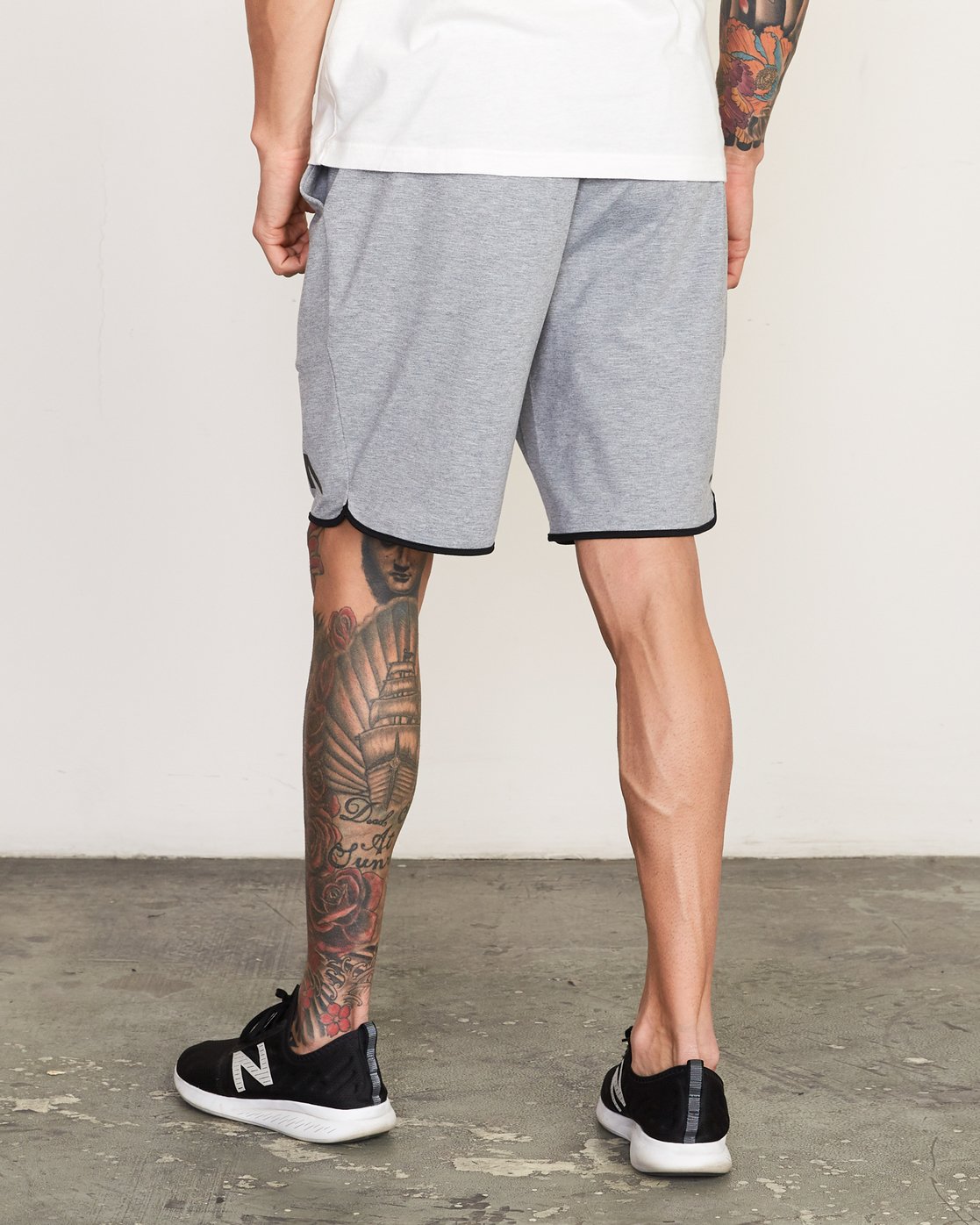 3 VA SPORT SHORT II 20IN  F4WKRFRVF7 RVCA