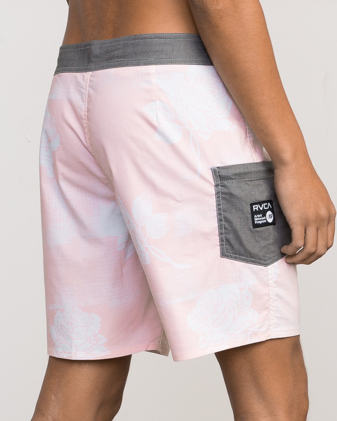 7 OBLOW TRUNK  H1BSJERVP8 RVCA