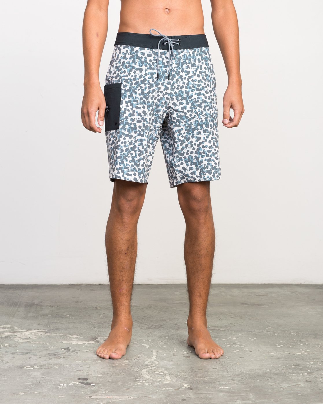 1 BARROW TRUNK  H1BSRKRVP8 RVCA