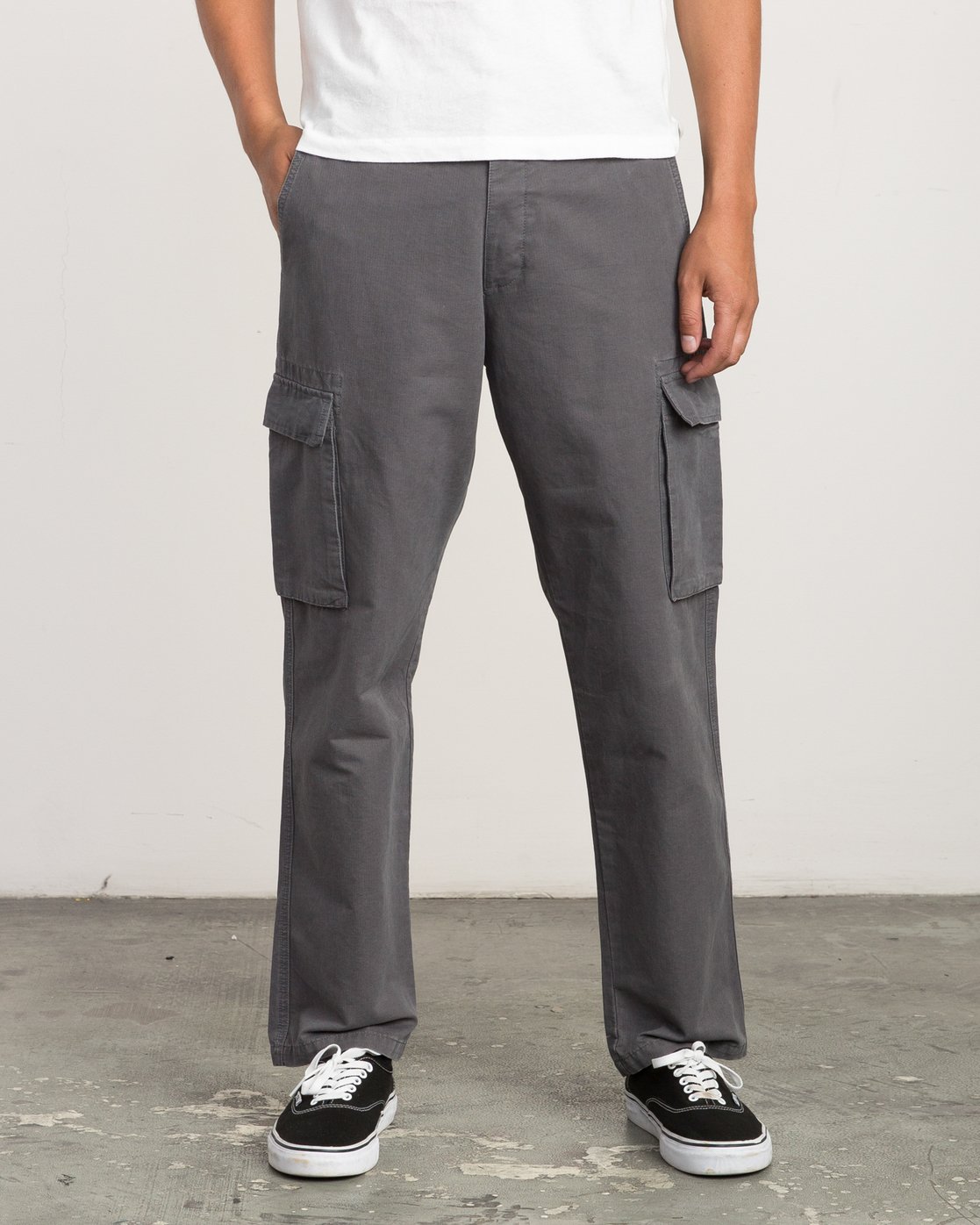 cargo trousers grey
