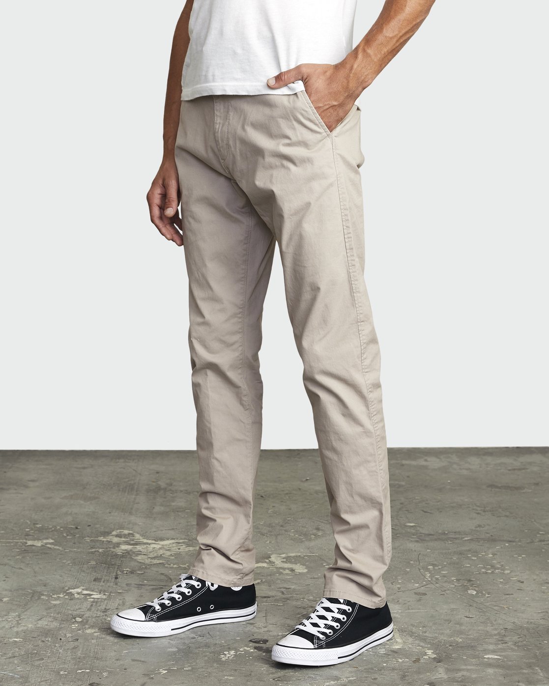 rvca daggers chino