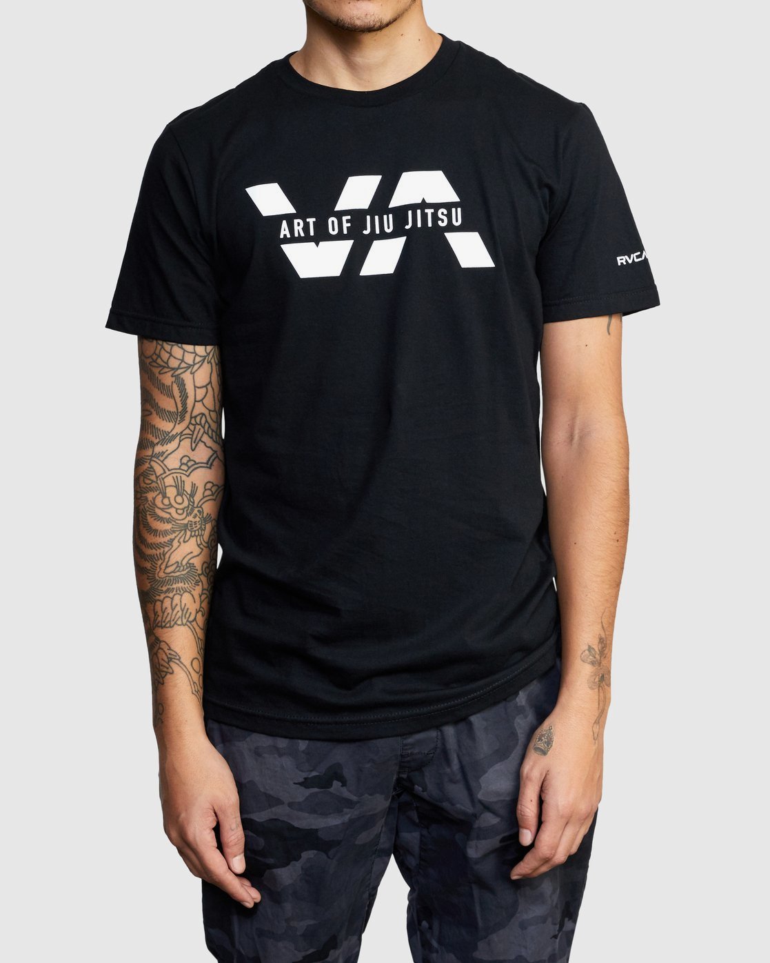 ART OF JIU JITSU SPLIT TEE M401VRAS RVCA