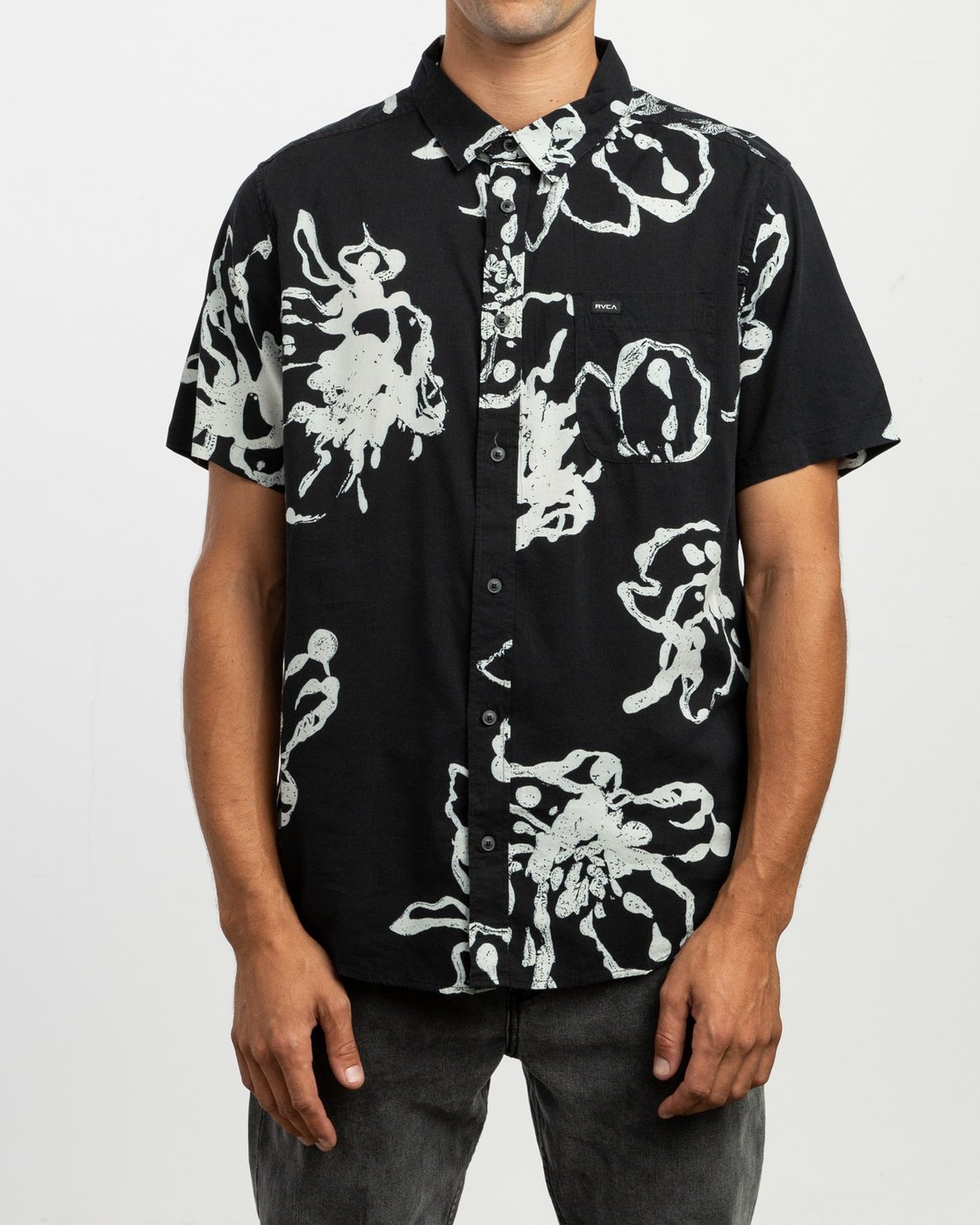 linear shirt