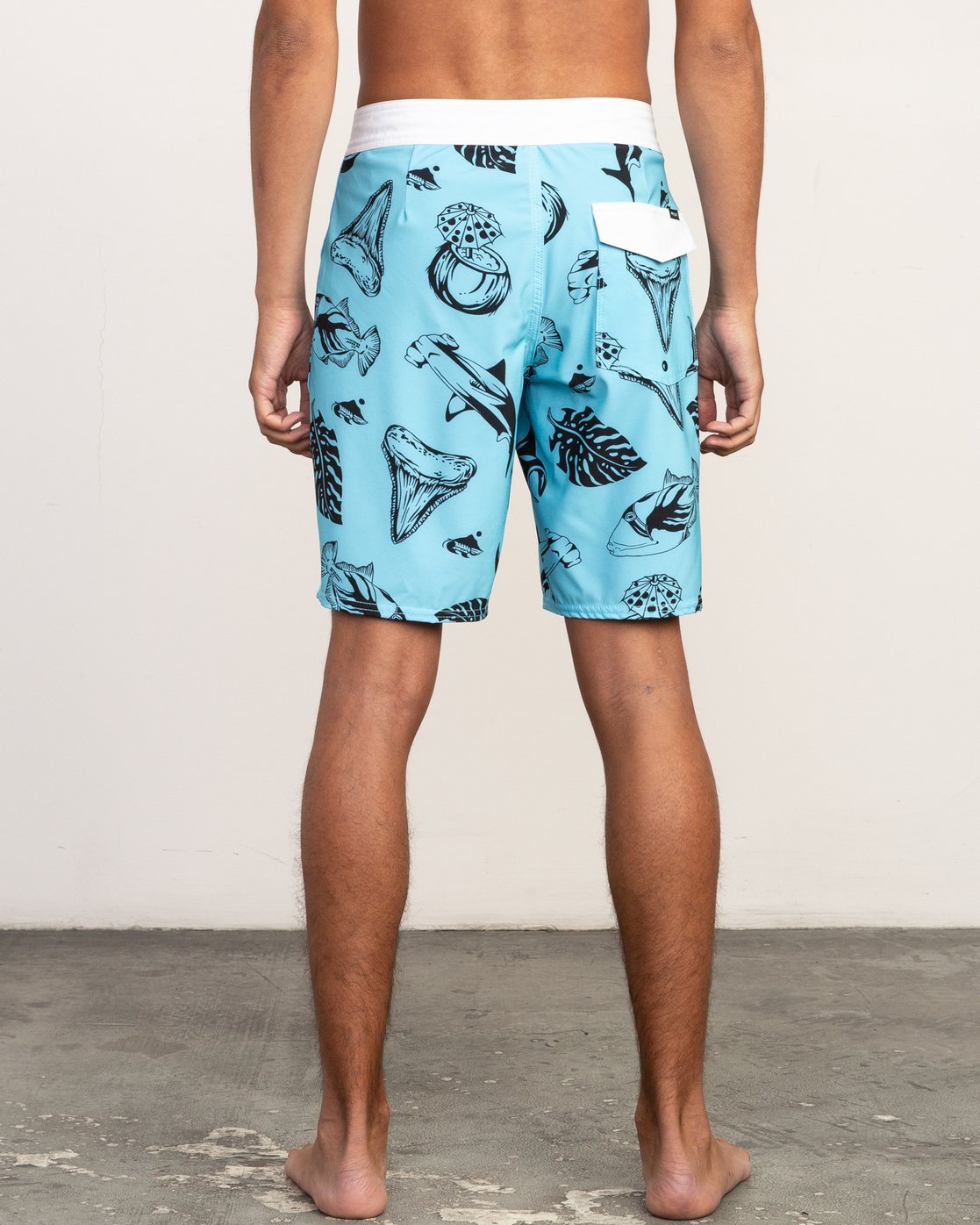 RVCA Mens Va Print 19 Trunk