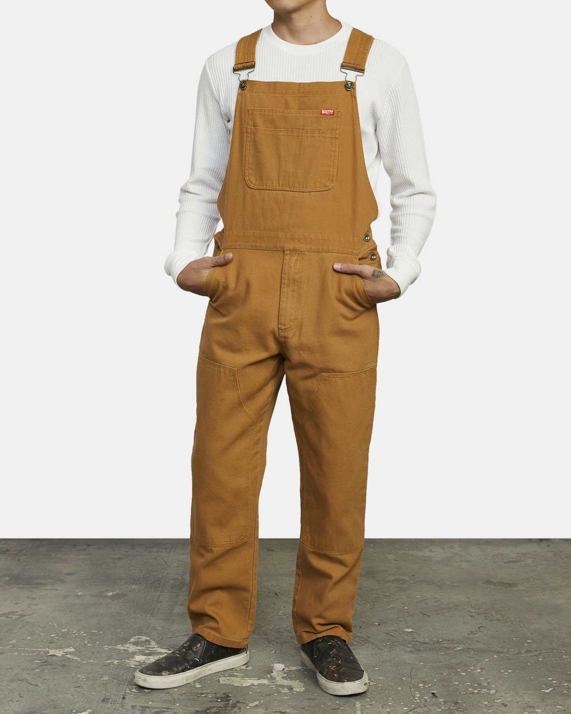 tan dungarees