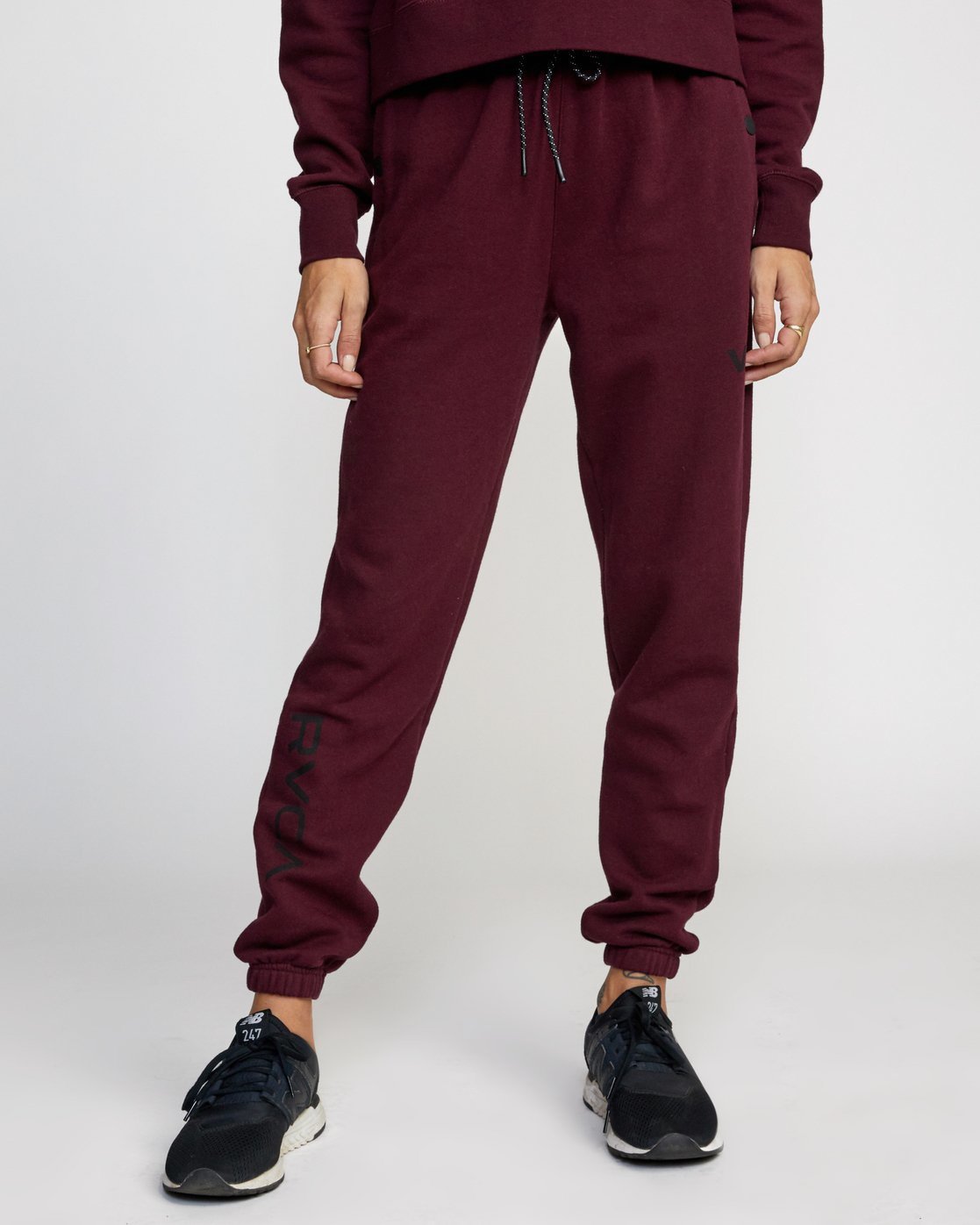 simply for sports sweatpants