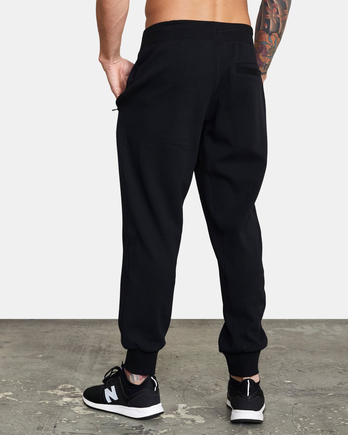 men's tech sweatpants