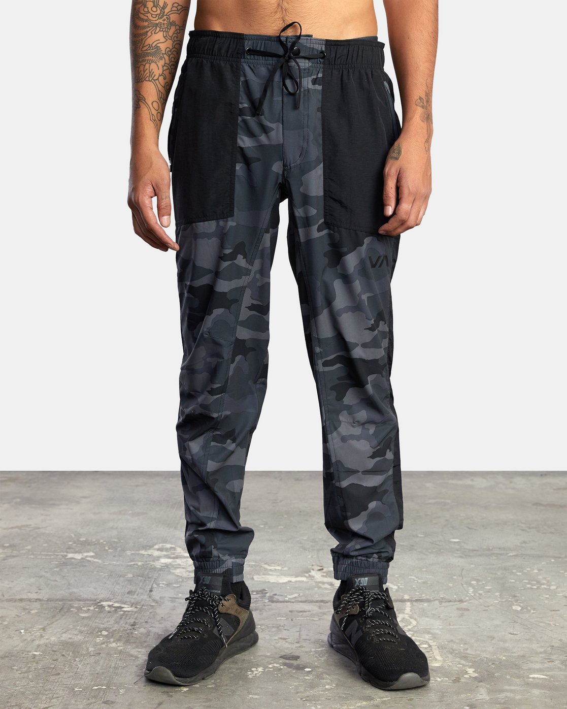 rvca yogger sizing