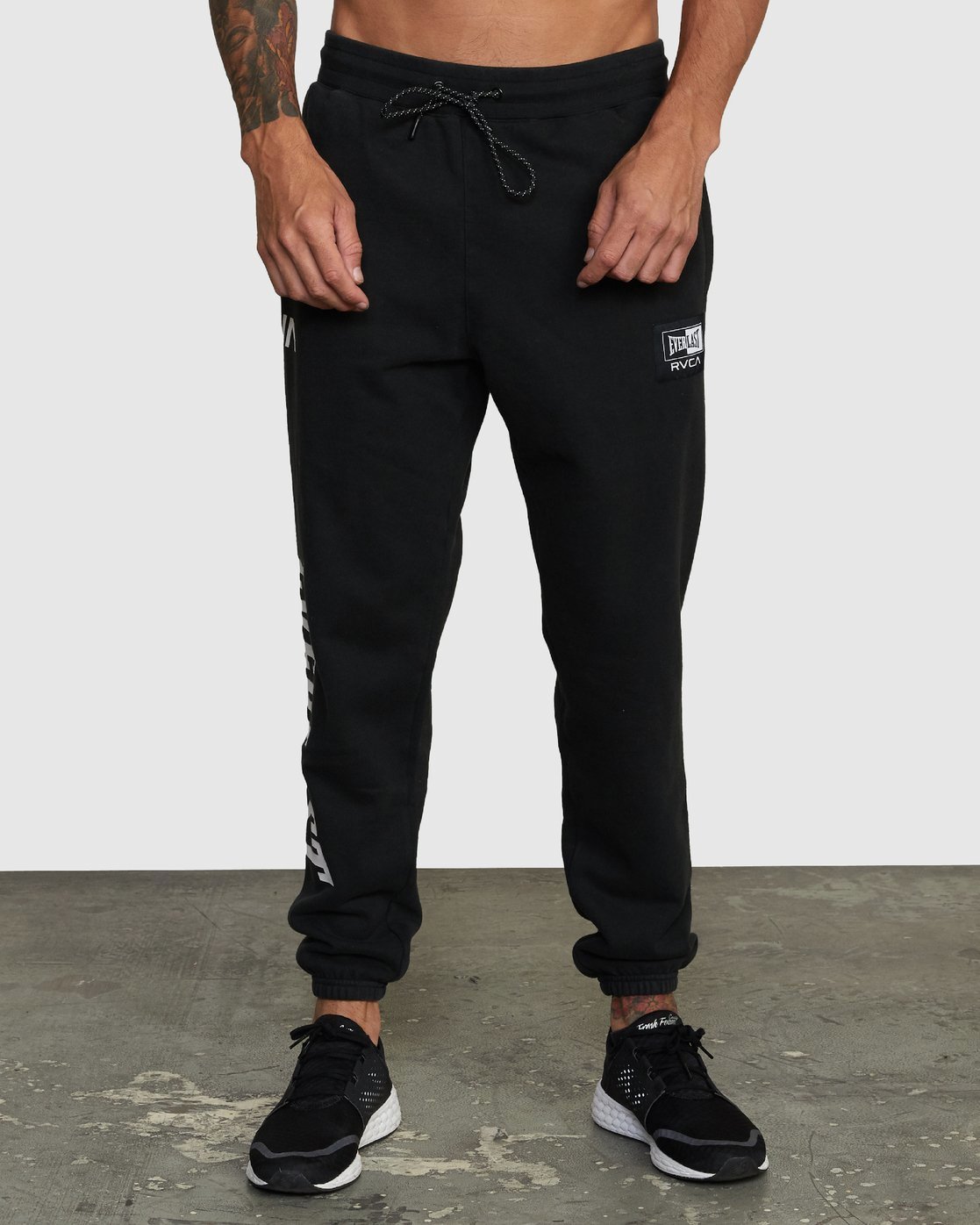 relaxed sweatpants