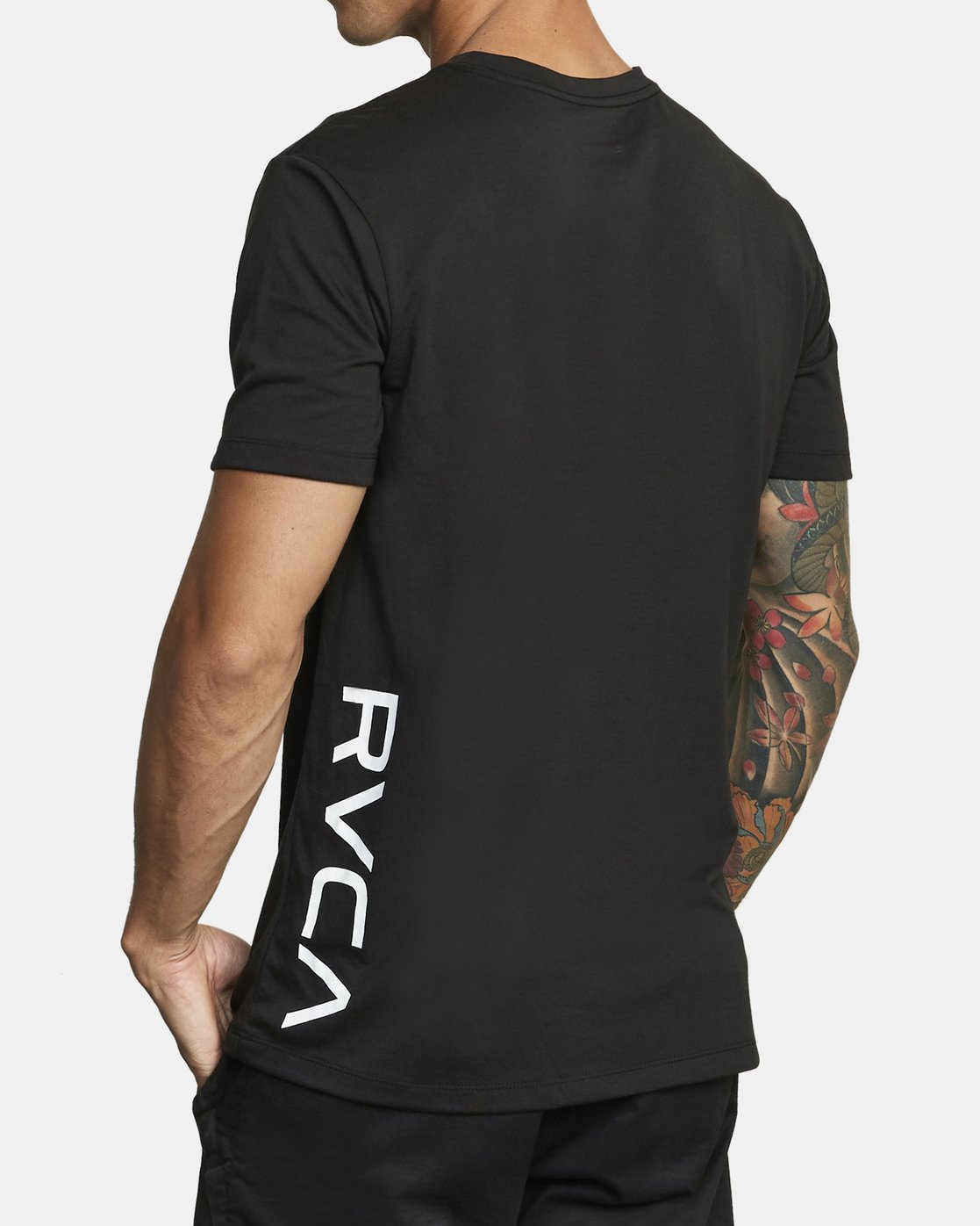 rvca tee