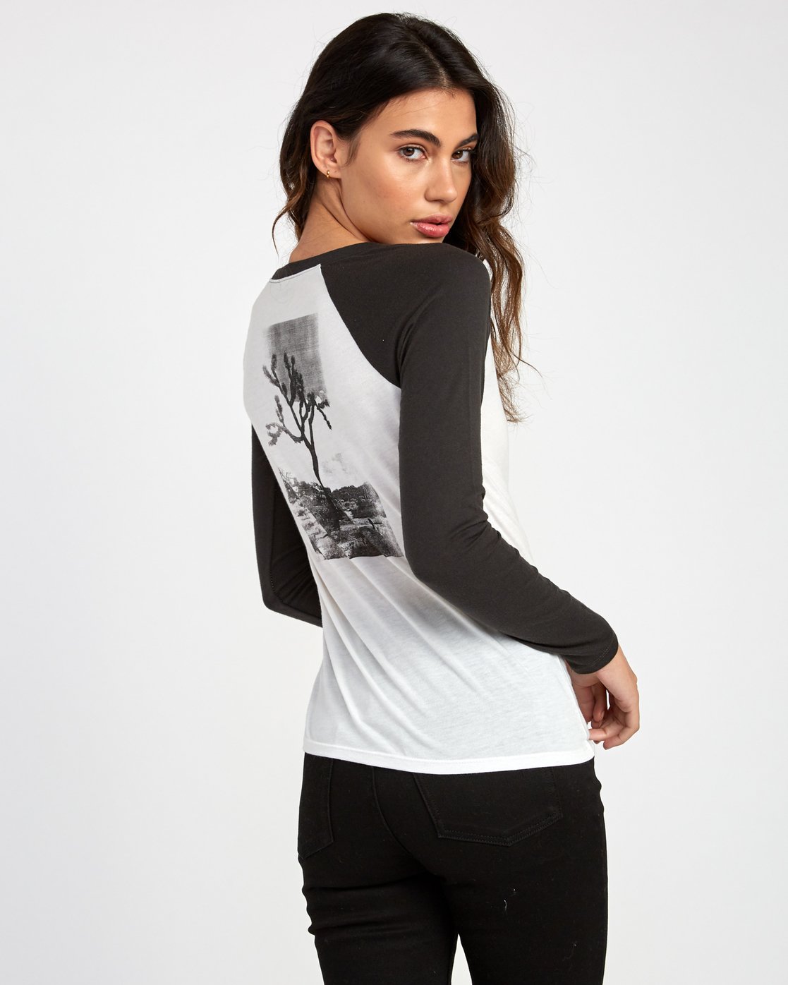 rvca baseball tee