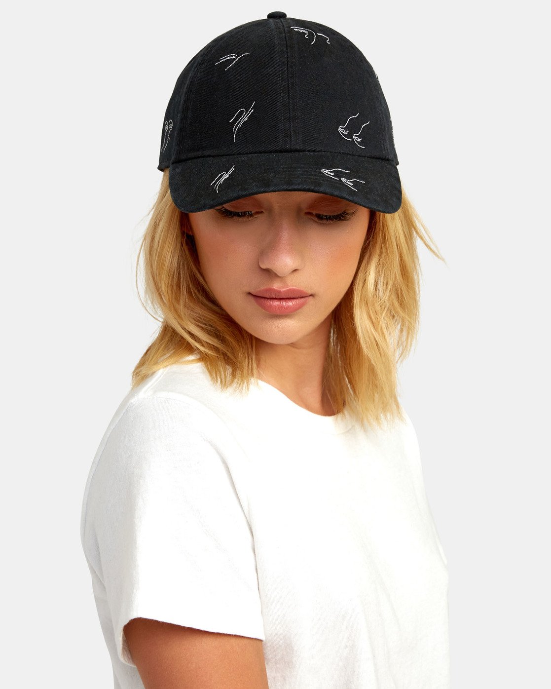 black rvca hat