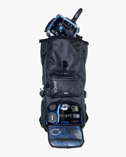 Rvca men's zak noyle camera 2025 bag in stores near me