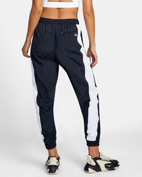 VELOCITY TRACK PANT  AVJNP00126