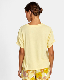 rvca, Retro Floral 2022 - T-Shirt for Women, MELLOW YELLOW (4474) Retro Floral 2022 - T-Shirt for Women D3SSRKRVS2