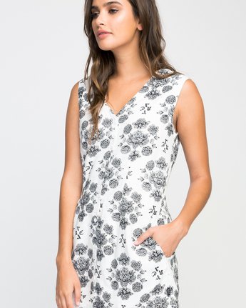 1 FAIRPLAY  F3DRGERVF7 RVCA