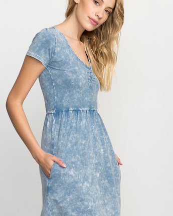 1 RITUAL  F3DRRCRVF7 RVCA