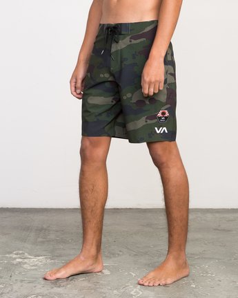 2 BRUCE WARP PRO TRUNK  H1BSJDRVP8 RVCA