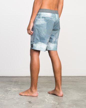 3 BOPPA STRIPE TRUNK  H1BSRFRVP8 RVCA