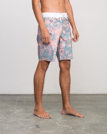 6 GRANITE TRUNK  H1BSRHRVP8 RVCA