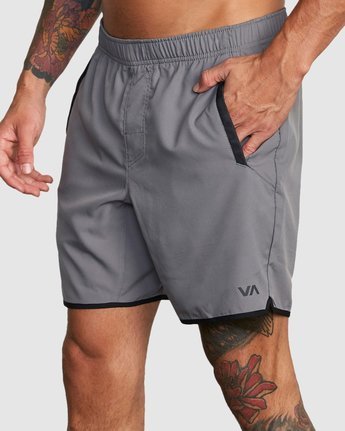 rvca yogger shorts medium