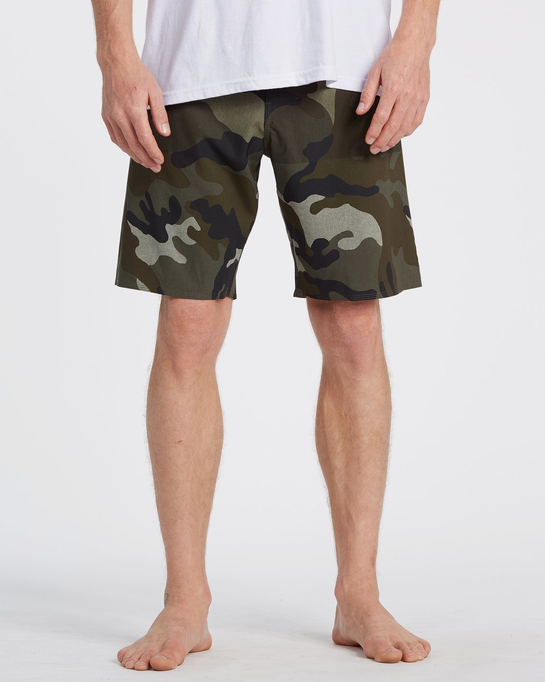 tribong airlite boardshorts