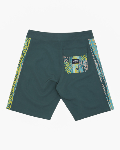 1 Boy's D Bah Pro Boardshorts 16" Yellow ABBBS00178 Billabong