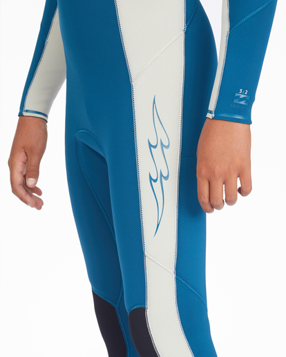 5 Boy's 3/2 Absolute Chest Zip Full Wetsuit Black ABBW100129 Billabong