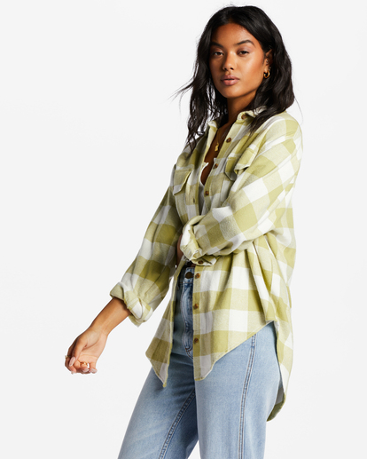 Women's Flannel Boyfriend Fit Long Sleeve Shirt