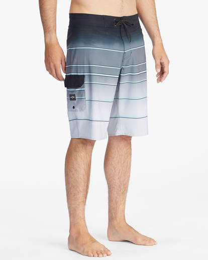4 All Day Stripe Pro Boardshorts 21" Multicolor ABYBS00111 Billabong