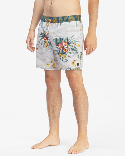 3 Sundays Layback Boardshorts 17" Beige ABYBS00253 Billabong