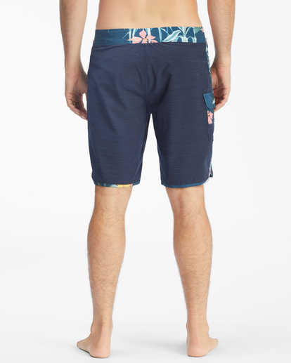 5 73 Pro Boardshorts 20" Blue ABYBS00261 Billabong