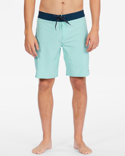 2 73 Pro Boardshorts 20" Green ABYBS00261 Billabong