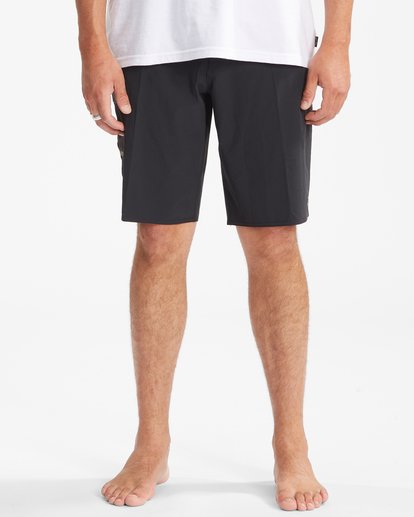 2 All Day Pro Hawaii Boardshorts 20" Black ABYBS00276 Billabong