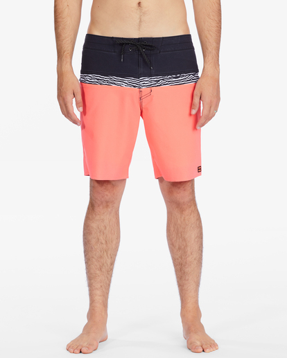 2 Momentum Pro Boardshorts 19" Red ABYBS00327 Billabong