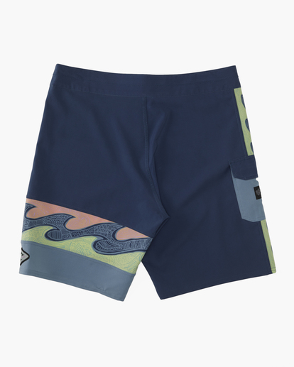 1 Burleigh Pro Performance 19" Boardshorts Blue ABYBS00373 Billabong