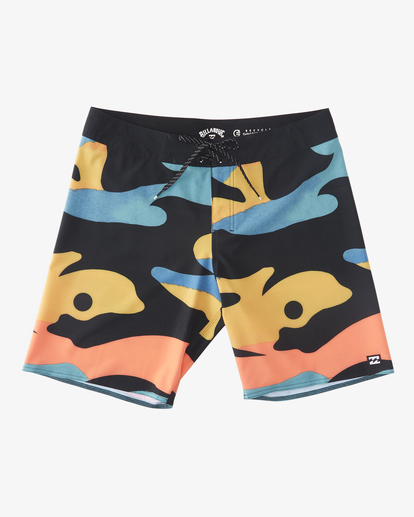 BAPE Solid Shark Beach Shorts - Red