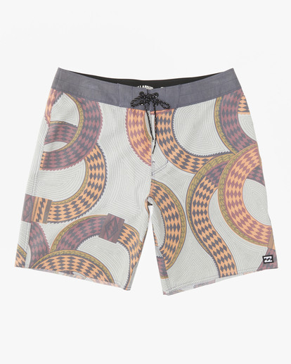 0 Sundays Pro Performance 19" Boardshorts Purple ABYBS00387 Billabong