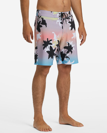 4 Sundays Pro Performance 19" Boardshorts Grey ABYBS00387 Billabong
