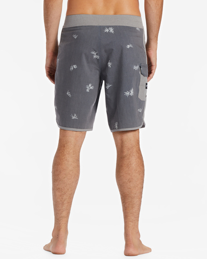 4 73 Pro Boardshorts 19" Grey ABYBS00390 Billabong